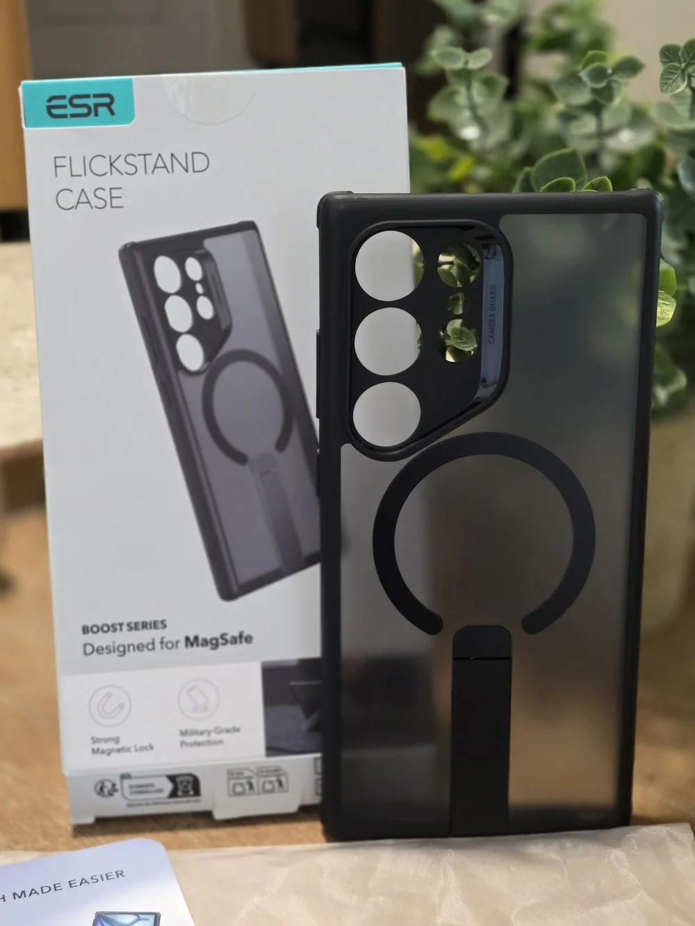 Flickstand MagSafe-Compatible Phone Case - Black